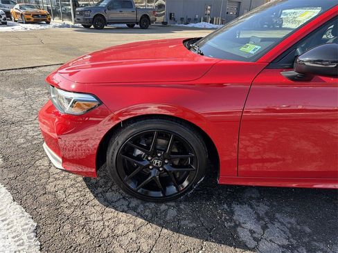 Used 2025 Honda Civic Sport image 8