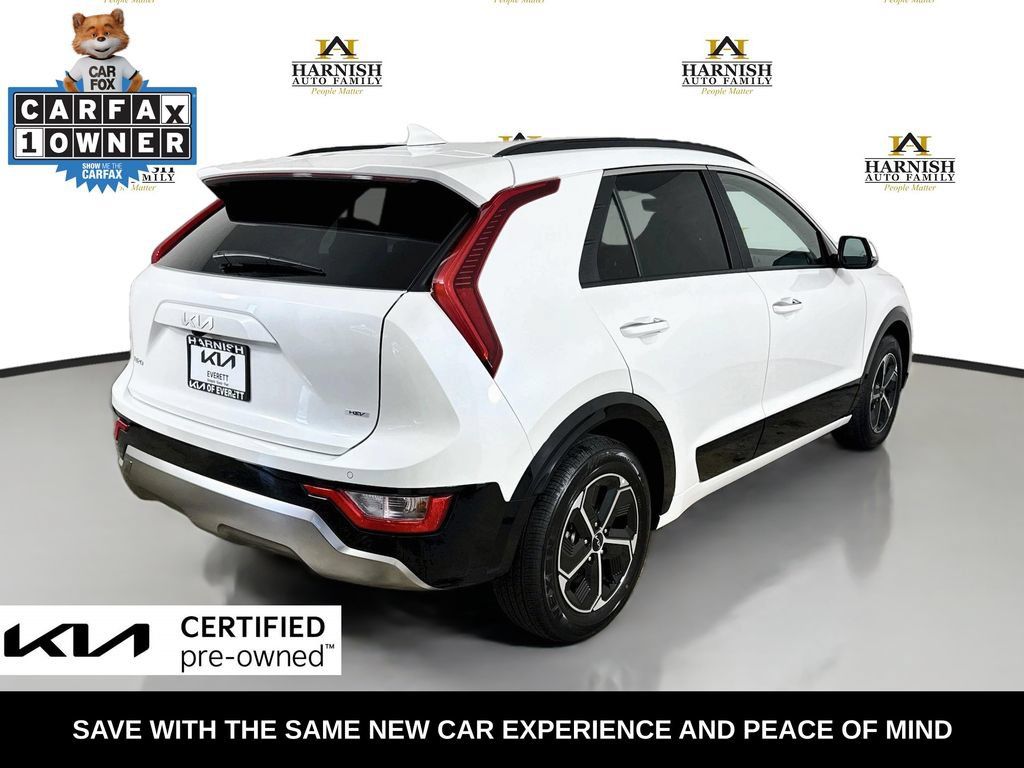 Used 2025 Kia Niro FWD image 7