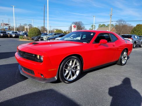 Used 2023 Dodge Challenger GT image 3