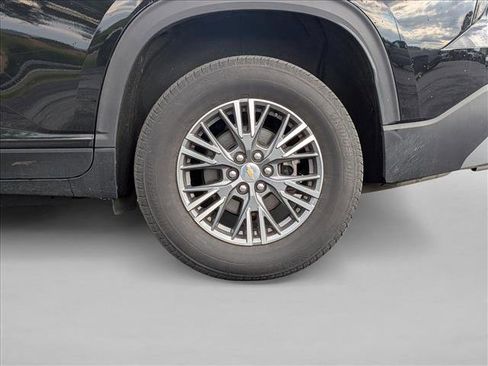 Used 2024 Chevrolet Traverse LT AWD/4WD image 14