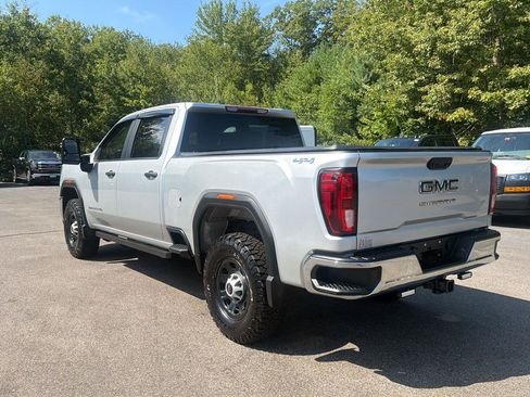 Certified 2020 GMC Sierra 2500 4x4 Crew Cab w/ Convenience Package image 3