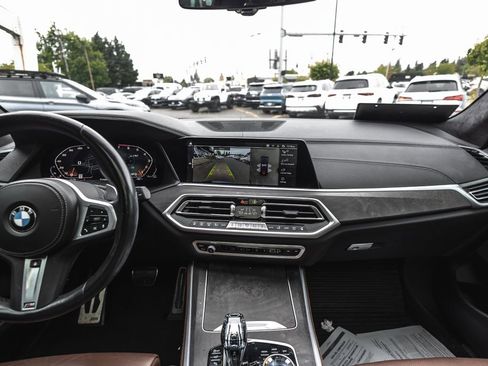 Used 2022 BMW X5 M50i w/ Executive Package AWD/4WD image 26