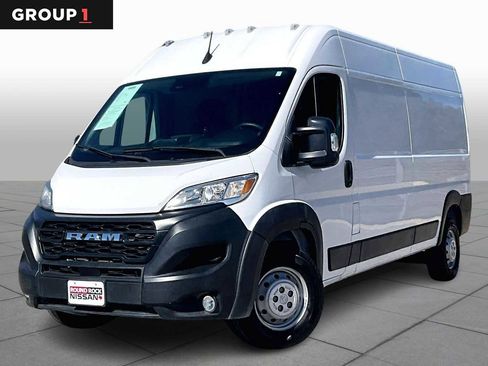 Used 2023 RAM ProMaster 2500 w/ Convenience Group image 1