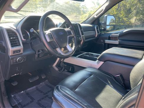 Used 2018 Ford F250 Lariat w/ Chrome Package AWD/4WD image 8