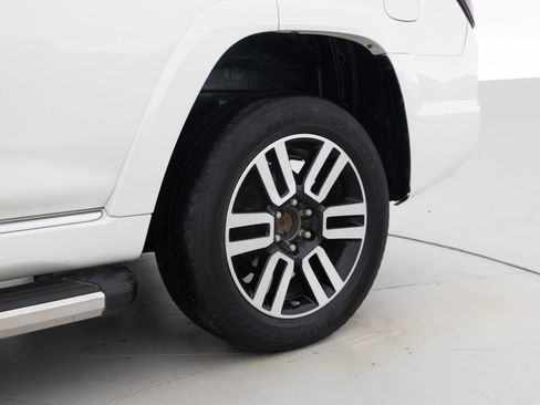 Used 2019 Toyota 4Runner 4WD image 20