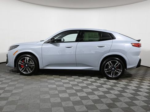 New 2027 BMW X2 xDrive28i AWD/4WD image 2