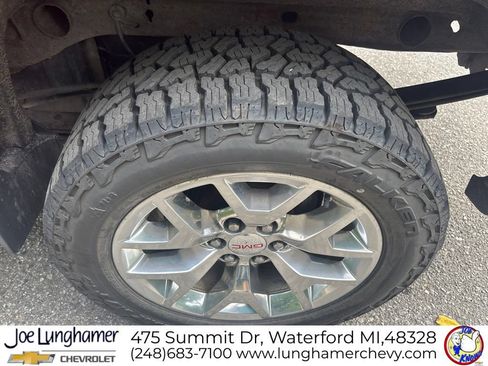 Used 2017 GMC Sierra 1500 SLT w/ SLT Premium Package AWD/4WD image 12
