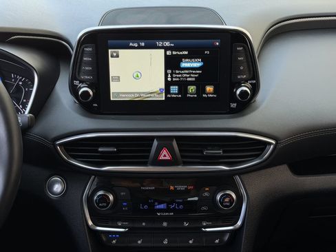 Used 2020 Hyundai Santa Fe Limited FWD image 18