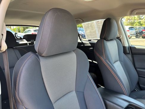 Certified 2022 Subaru Crosstrek 2.0i Premium w/ Popular Package #3 image 9