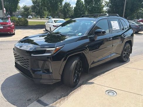 Used 2026 Toyota RAV4 XSE AWD/4WD image 3