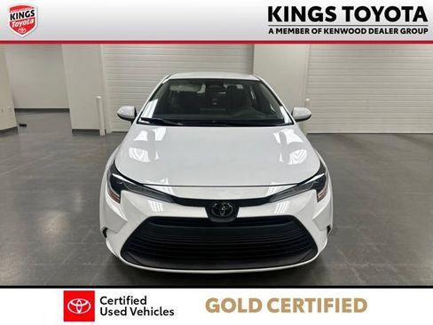 Certified 2023 Toyota Corolla LE FWD image 3