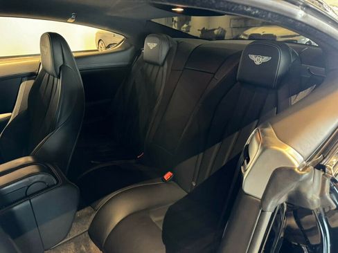 Used 2015 Bentley Continental GT image 18