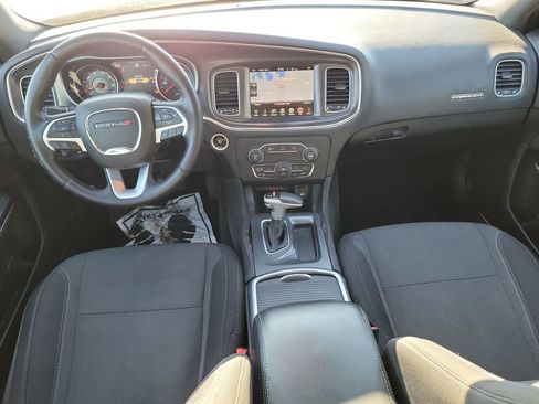 Used 2015 Dodge Charger SXT RWD image 20