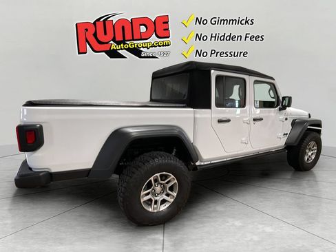 Used 2020 Jeep Gladiator Sport w/ Quick Order Package 24S AWD/4WD image 6
