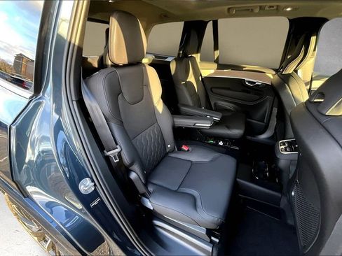 New 2026 Volvo XC90 B6 Plus w/ Protection Package image 10
