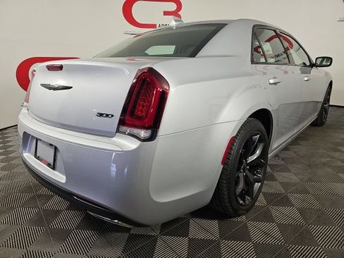 Certified 2023 Chrysler 300 Touring w/ Sport Appearance Package image 7