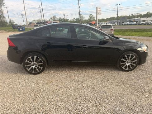 Used 2015 Volvo S60 T5 AWD/4WD image 6
