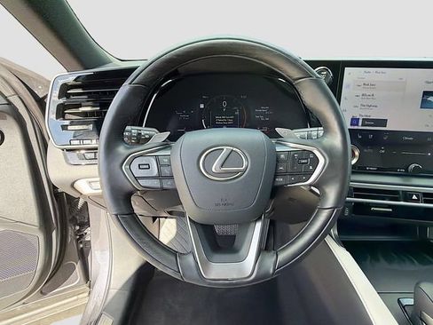 Used 2025 Lexus RX 350 FWD image 40