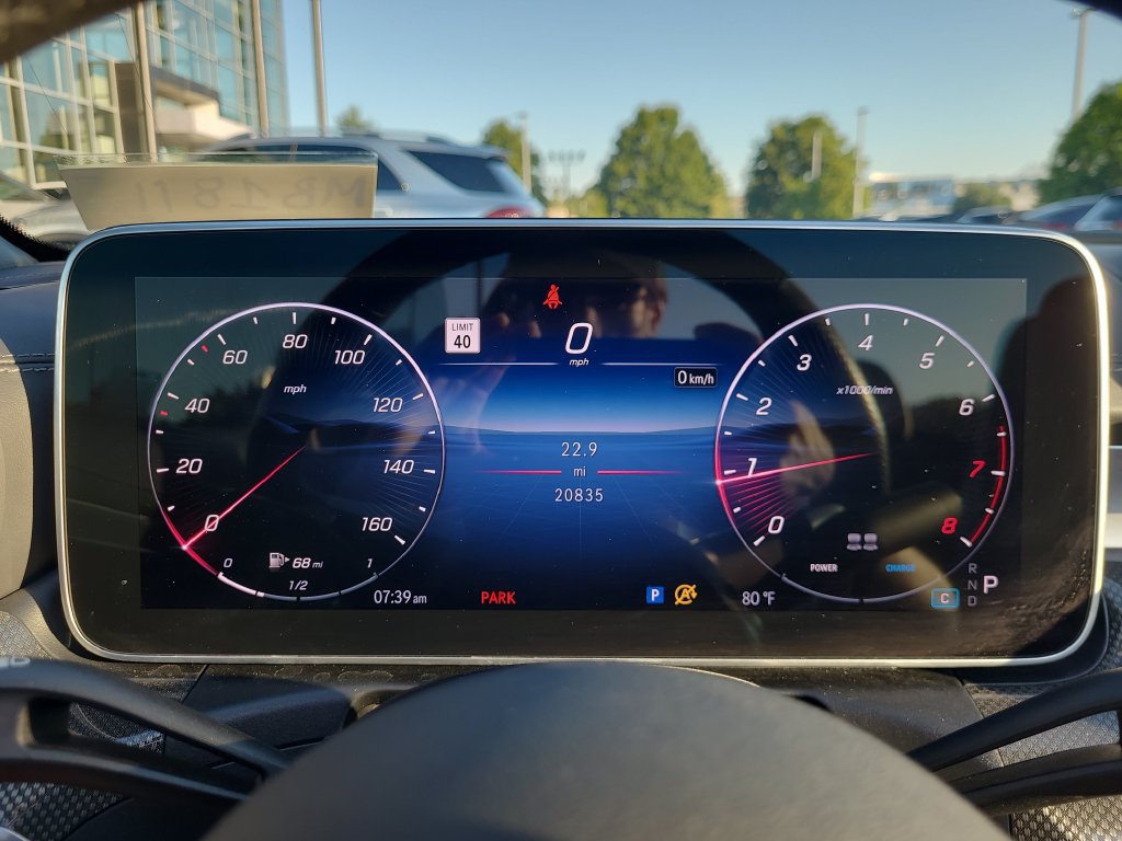 Used 2025 Mercedes-Benz CLE 300 4MATIC Cabriolet w/ Night Package image 26
