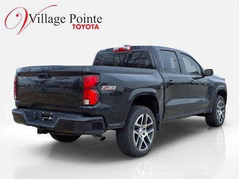 Used 2023 Chevrolet Colorado Z71 w/ Z71 Convenience Package 2 image 5