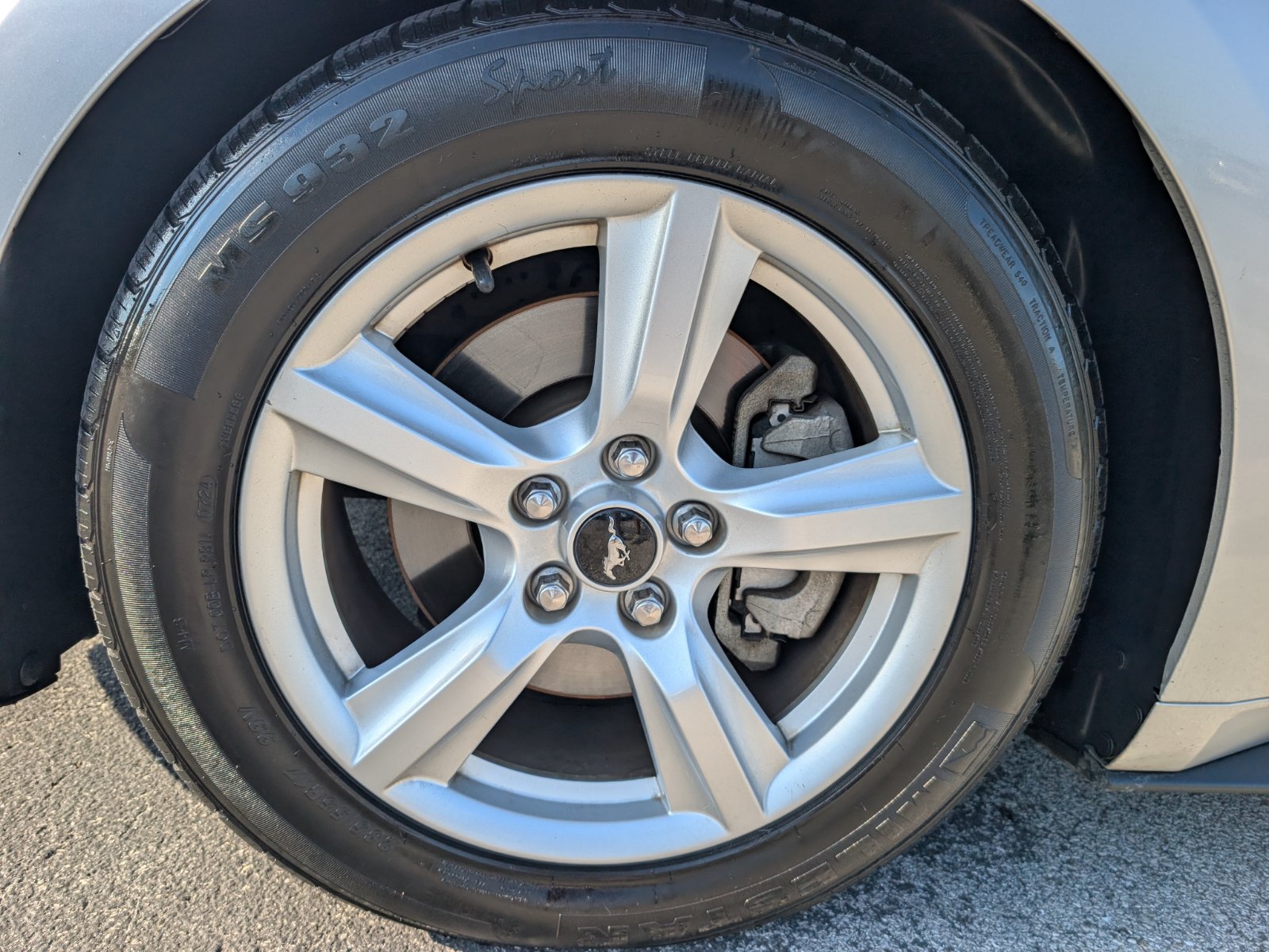 Used 2016 Ford Mustang Coupe RWD image 21