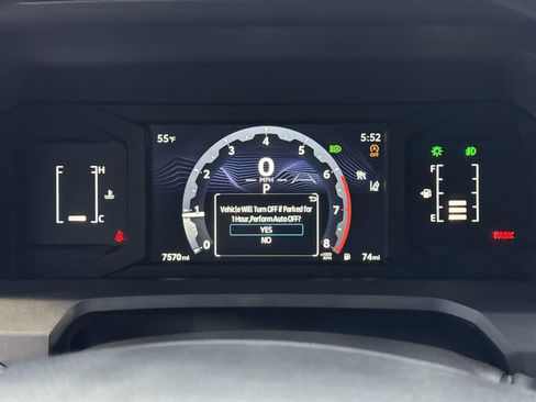 Used 2025 Toyota Tacoma SR5 image 21