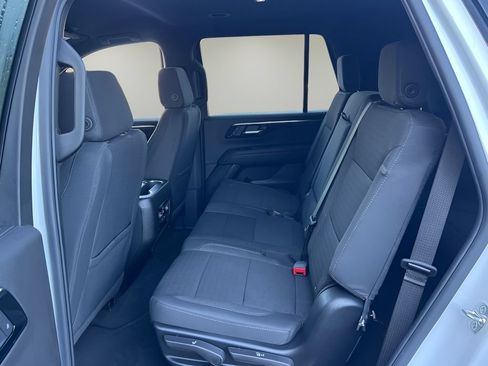 Used 2026 Chevrolet Tahoe LS AWD/4WD image 13