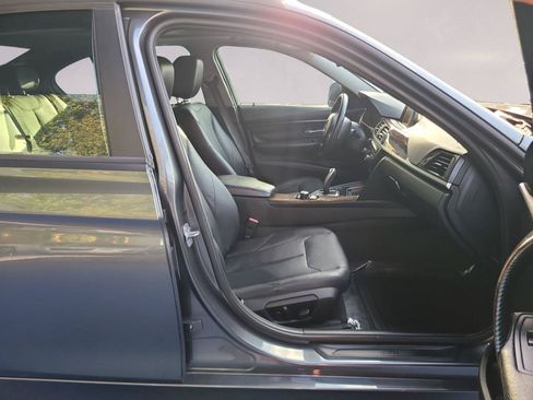Used 2014 BMW 328i Sedan RWD image 21