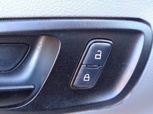 Used 2015 Ford Transit 150 150 3dr SWB Low Roof Cargo Van image 15