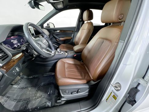 Used 2019 Audi Q5 Premium Plus w/ Premium Plus Package image 21