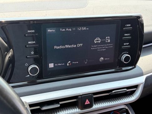 Used 2022 Kia K5 LXS AWD/4WD image 9