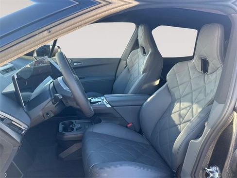 New 2026 BMW iX xDrive60 w/ M Sport Package image 9