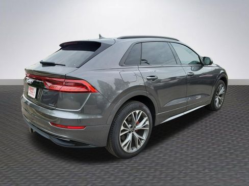 Used 2021 Audi Q8 Premium w/ Black Optic Package AWD/4WD image 5