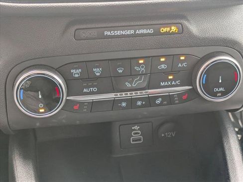 Certified 2024 Ford Escape ST-Line image 12