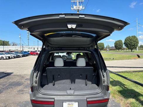 Used 2026 Hyundai Santa Fe SEL FWD image 34
