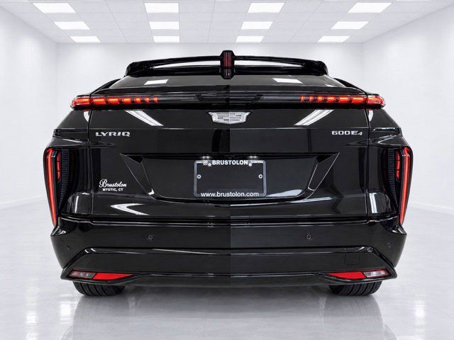 Used 2024 Cadillac Lyriq Sport AWD/4WD image 11