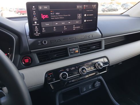 Used 2026 Honda Passport RTL image 11