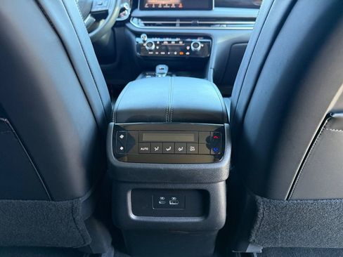 Used 2025 INFINITI QX60 Pure image 29