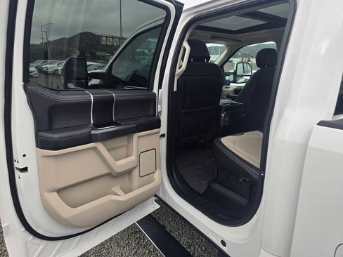 Used 2020 Ford F250 Limited w/ FX4 Off-Road Package image 17