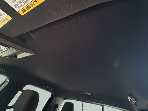 Used 2022 Nissan Frontier Pro-X RWD image 16