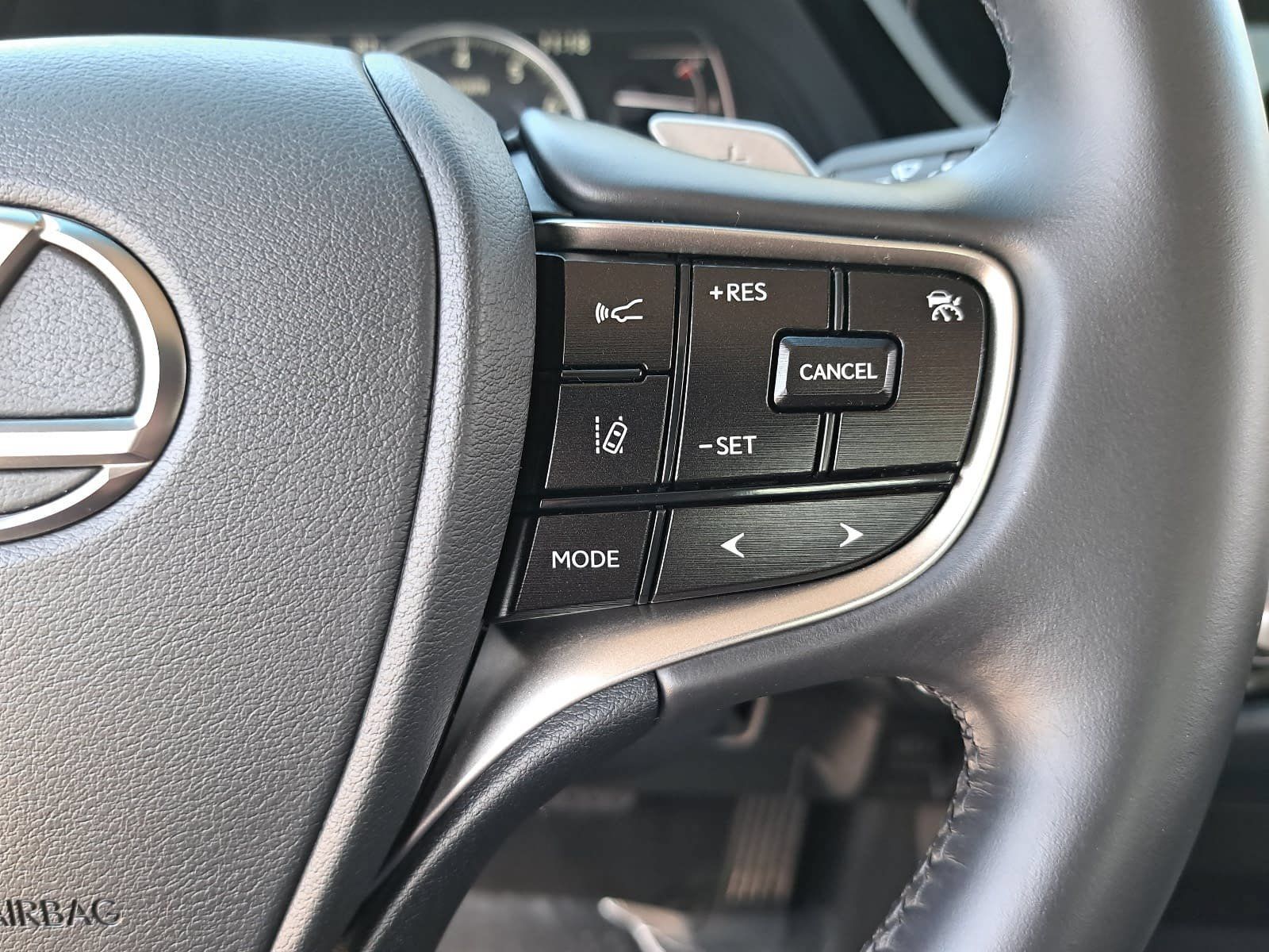Used 2025 Lexus ES 350 FWD image 19