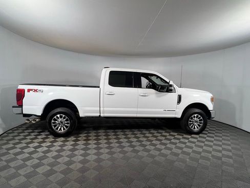 Used 2022 Ford F250 Lariat w/ FX4 Off-Road Package AWD/4WD image 6