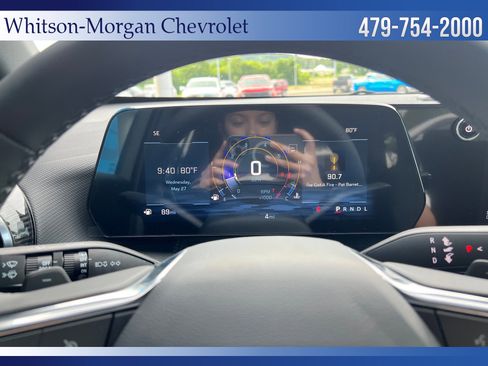 New 2026 Chevrolet Equinox LT w/ Safety and Technology Package FWD image 17