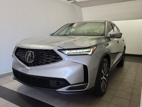 New 2026 Acura MDX FWD w/ Technology Package image 2