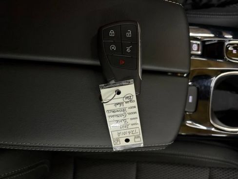 Used 2022 Buick Envision Preferred FWD image 75