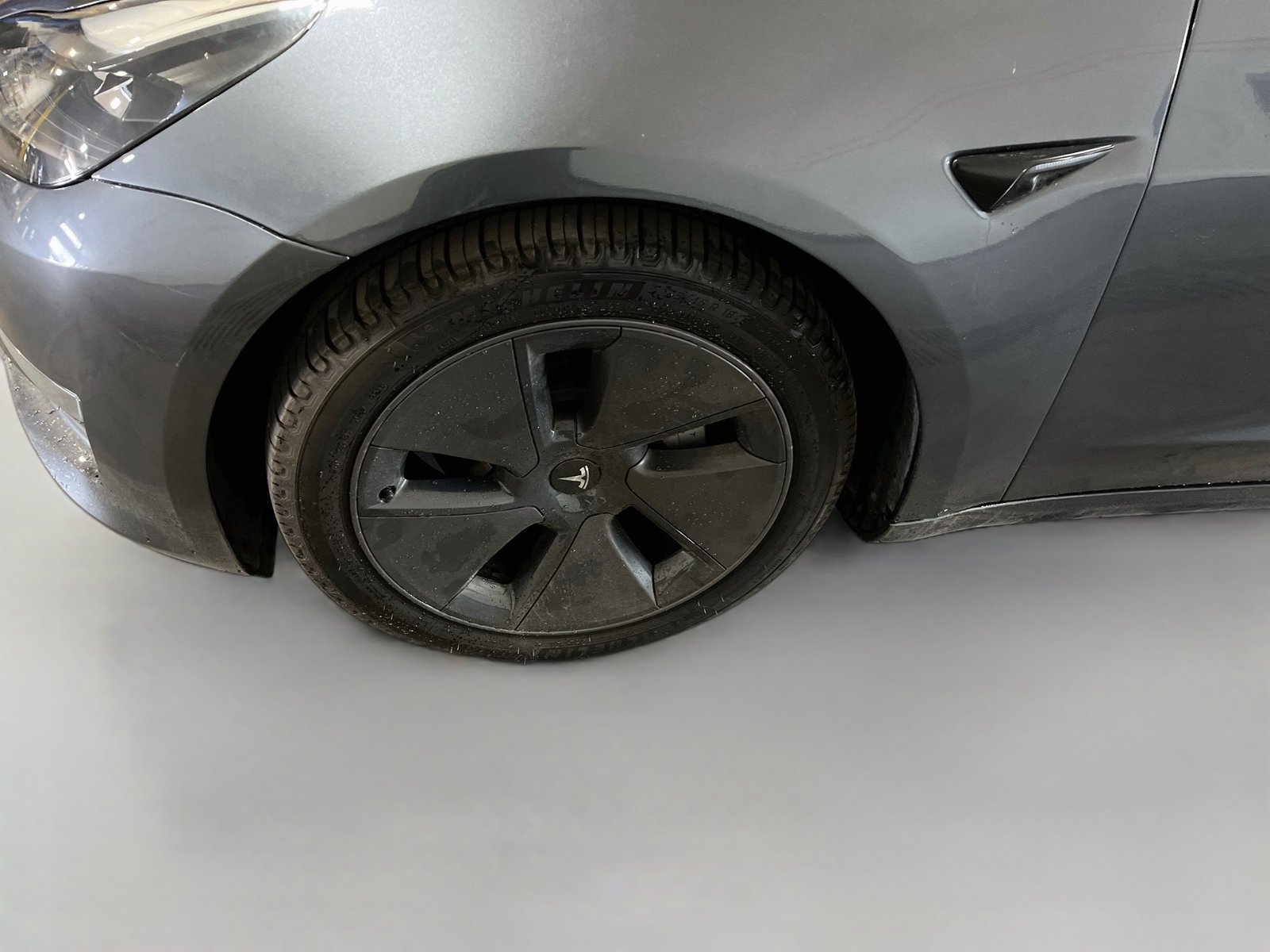 Used 2023 Tesla Model 3 Long Range AWD/4WD image 28