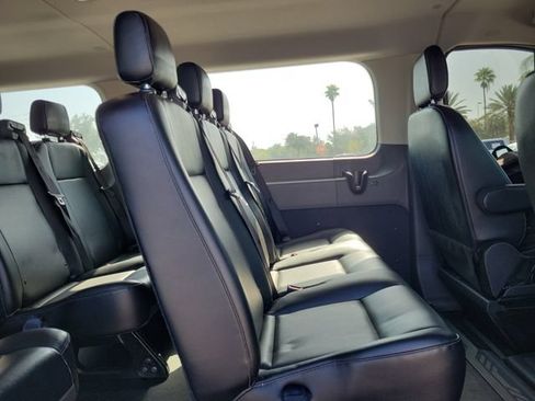 Used 2024 Ford Transit 350 XL RWD image 8