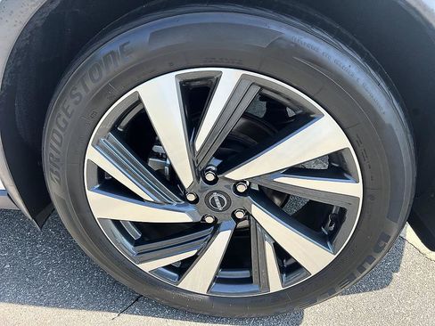 Certified 2024 Nissan Murano SL AWD/4WD image 9