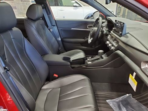 Used 2025 Acura Integra A-Spec image 14