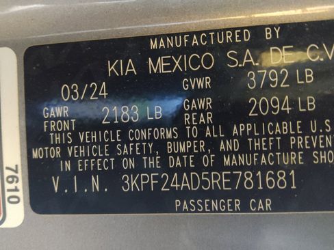 Used 2024 Kia Forte LXS FWD image 33